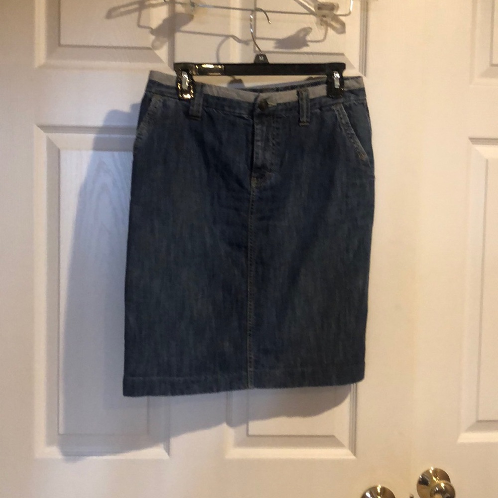 Tommy Hilfiger denim skirt